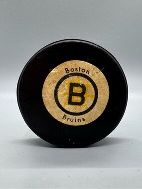 Vintage Boston Bruins Rawlings Hockey Puck – Made in Canada – Retro Bruins Logo